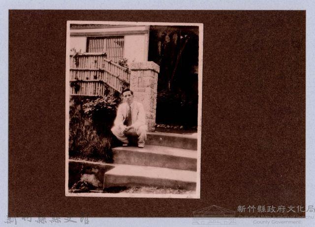 龍瑛宗翻拍照249：龍瑛宗個人照26藏品圖，第1張