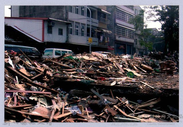 鄧雨賢相關照片50：拆除後之木造建築藏品圖，第1張