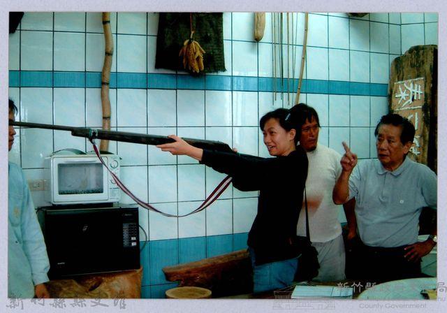 古慧君試用獵槍藏品圖，第1張