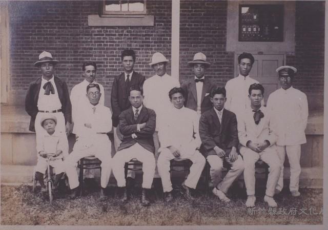 寫生會合影藏品圖，第1張