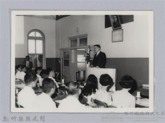 劉榭燻縣長主政時期：巡各校-10藏品圖，第1張