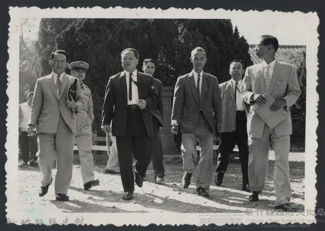 彭縣長出巡各市鎮：香山鄉 香山國校藏品圖，第1張