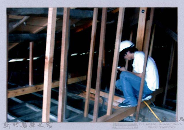 鄧雨賢相關照片152：屋頂修繕3藏品圖，第1張