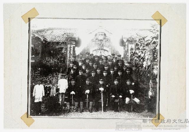 新竹廳樹杞林帝國在鄉軍人會合照藏品圖，第1張