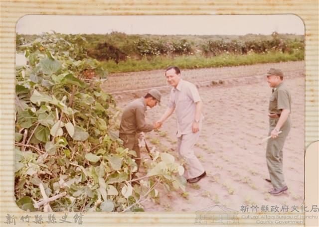 林保仁縣長主政照片：縣長林保仁視察-1藏品圖，第1張