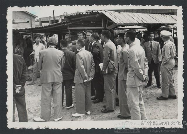 彭縣長出巡各市鎮：湖口鄉(一)市場糾紛地藏品圖，第1張