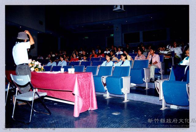 2001 吳濁流文藝營3-9「兒童文學的認識與創作」講座藏品圖，第1張