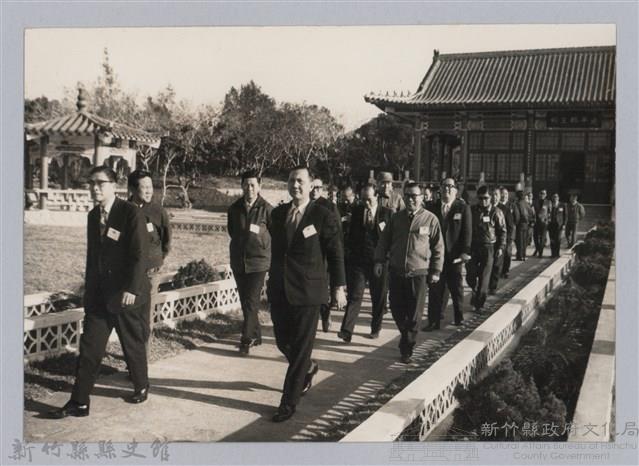 林保仁縣長主政照片：訪金留念-57藏品圖，第1張