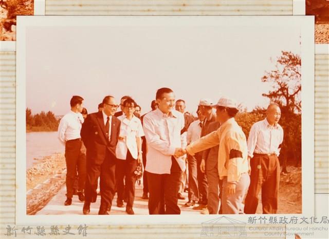 林保仁縣長主政照片：縣長林保仁視察-30藏品圖，第1張