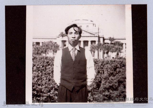 龍瑛宗翻拍照7：龍瑛宗個人照1藏品圖，第1張