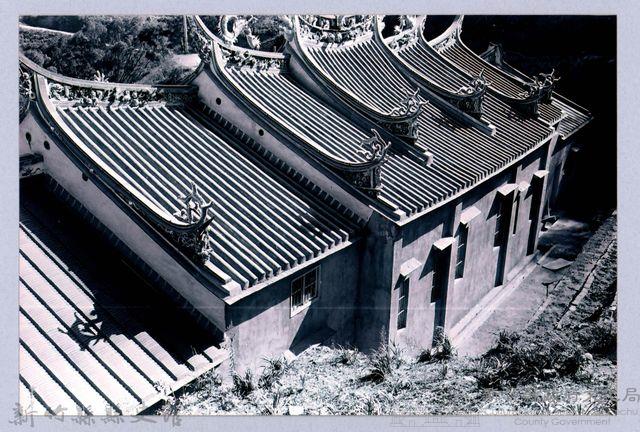 鄧雨賢相關照片138：廟宇背面2藏品圖，第1張