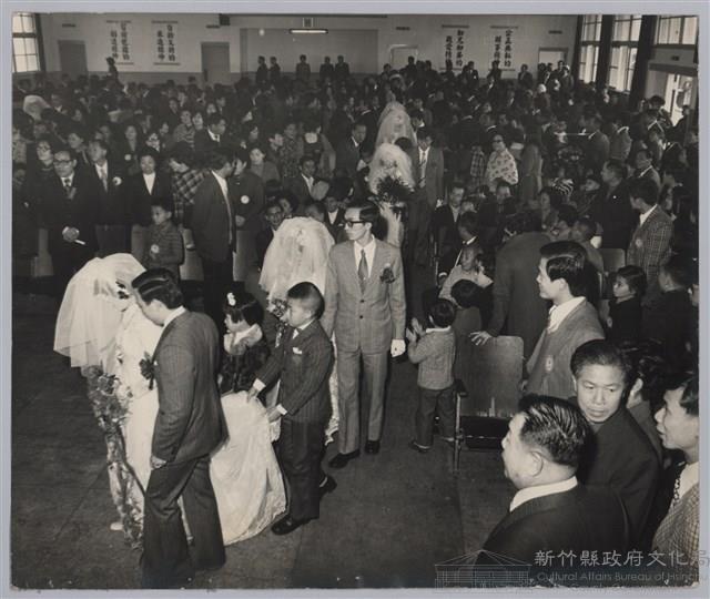 林保仁縣長主政照片：聯合婚禮-2藏品圖，第1張