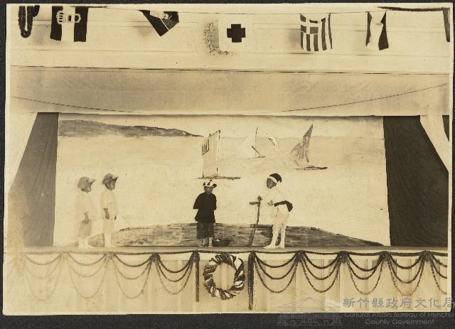 日據時代國小遊藝會活動照片藏品圖，第1張