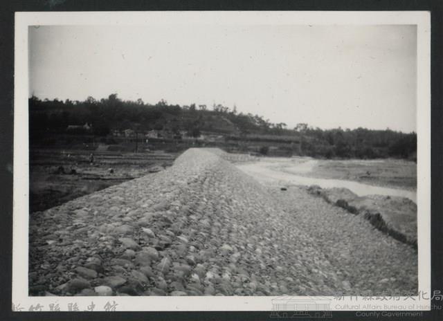 峨眉溪峨眉堤防復原工程(堤防復原300M)-施工後2藏品圖，第1張