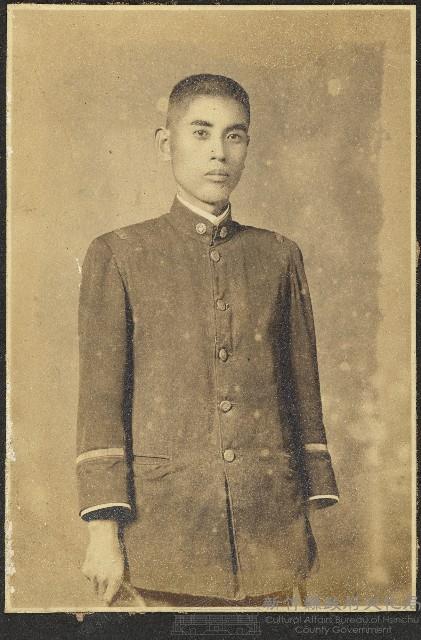 關西公學校教職員照片藏品圖，第1張