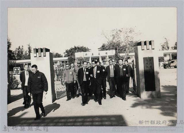 林保仁縣長主政照片：訪金留念-22藏品圖，第1張