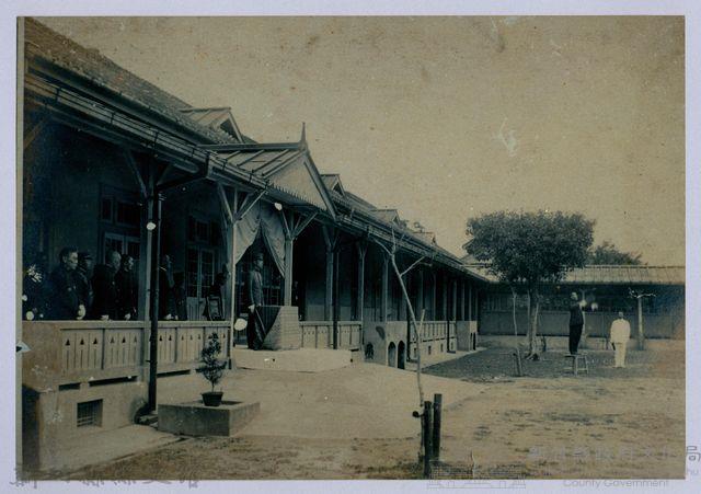 南條博明相片集：裕仁皇太子巡視新竹尋常高等小學校藏品圖，第1張