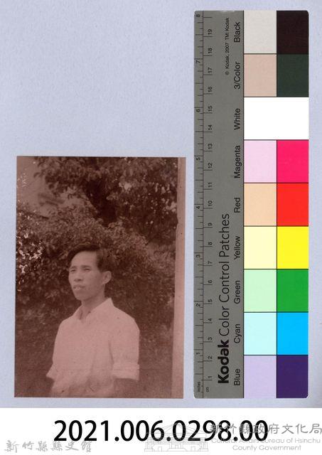 龍瑛宗翻拍照298：龍瑛宗個人照36藏品圖，第2張