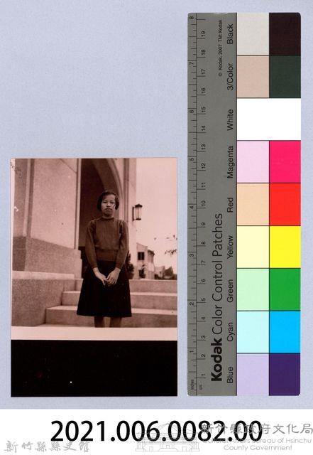 龍瑛宗翻拍照82：劉淑惠個人照藏品圖，第2張