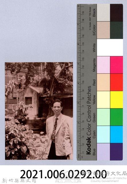 龍瑛宗翻拍照291：龍瑛宗個人照34藏品圖，第2張