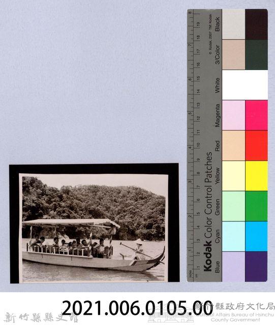 龍瑛宗翻拍照105：游湖藏品圖，第2張