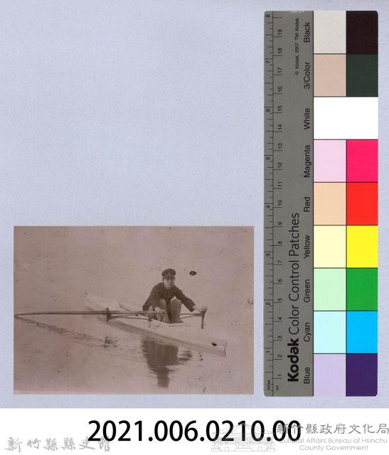 龍瑛宗翻拍照210：學生划船照2藏品圖，第2張