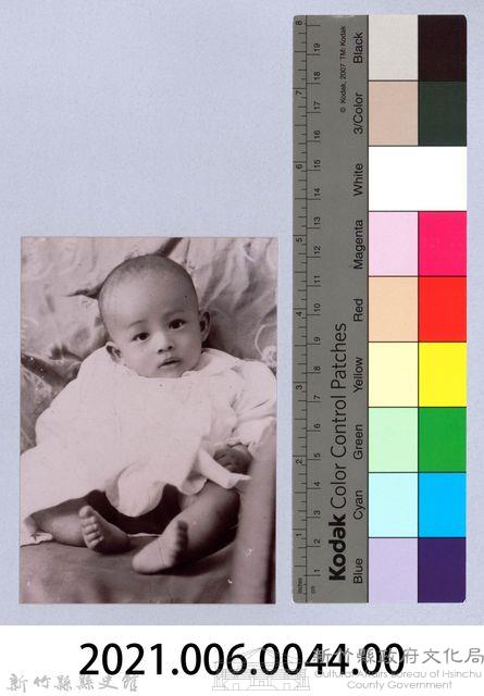 龍瑛宗翻拍照44：嬰兒1藏品圖，第2張
