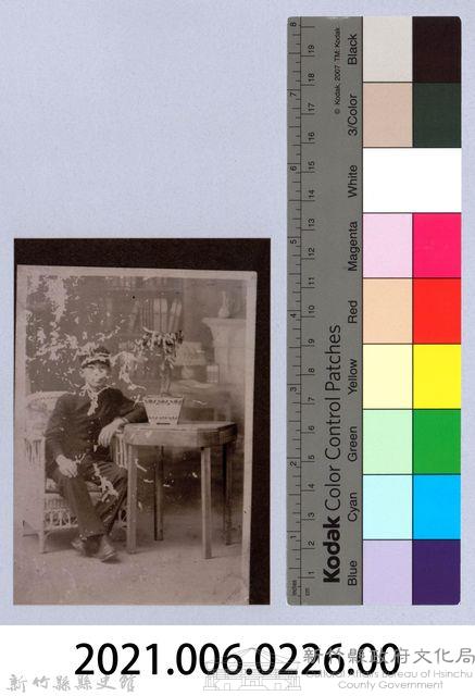 龍瑛宗翻拍照226：學生個人照43藏品圖，第2張