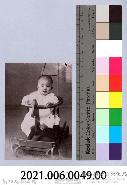 龍瑛宗翻拍照49：木馬上的幼童藏品圖，第2張