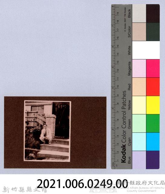 龍瑛宗翻拍照249：龍瑛宗個人照26藏品圖，第2張