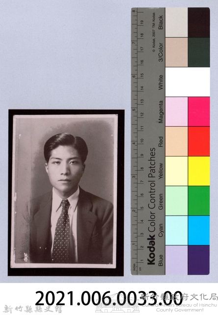 龍瑛宗翻拍照33：男性半身個人照1藏品圖，第2張