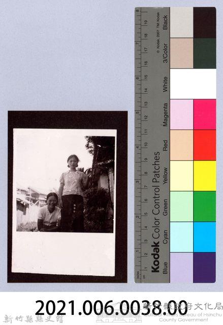 龍瑛宗翻拍照38：李耐與友人合照1藏品圖，第2張