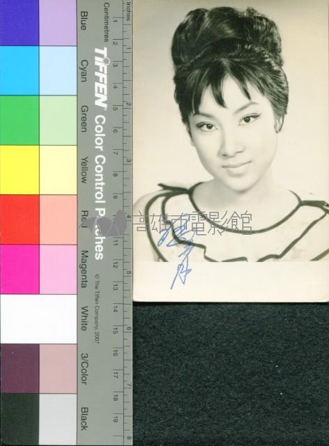 本國女星藏品圖，第1張