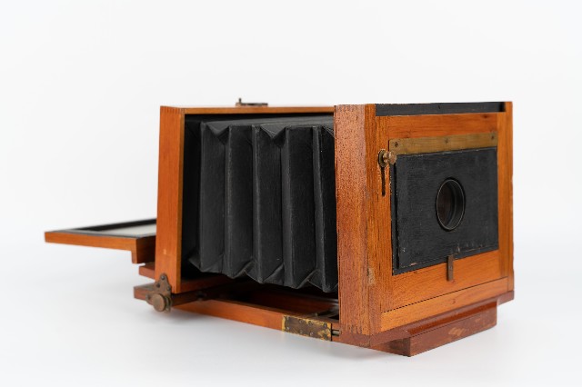 木製相機(1886)