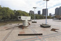 空的橋墩藏品圖，第1張