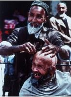 神態自若的圖片