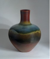 藍寶石鐵紅釉瓶的圖片