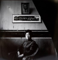 白色檔案-嚴秀峰藏品圖，第1張