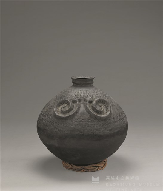 Handmade Traditional Ceramic Pot: Staying Soft Collection Image, Figure 1, Total 2 Figures