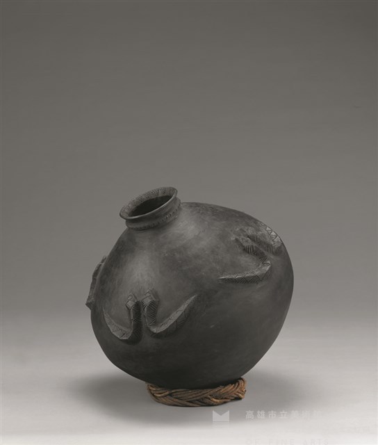 Handmade Traditional Ceramic Pot: Rock Collection Image, Figure 2, Total 2 Figures
