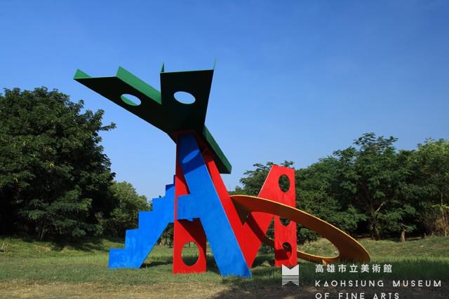 Moya Collection Image, Figure 2, Total 3 Figures