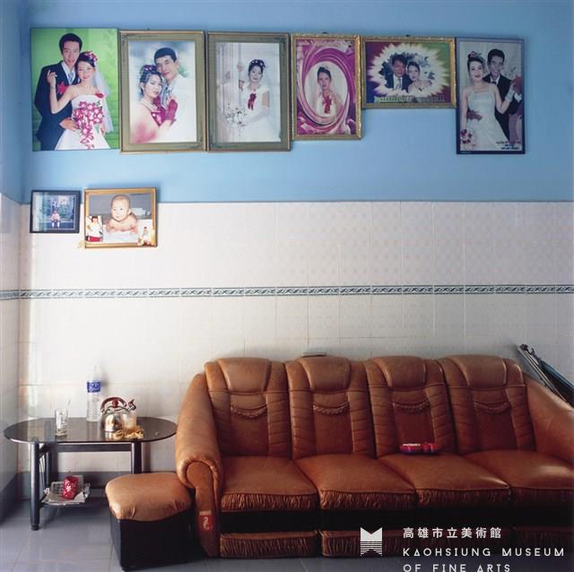 "Look Toward the Other Side—Song of Asian Brides (Ⅲ)": Kuei-hsiao's Home in Vietnam  (A) Collection Image