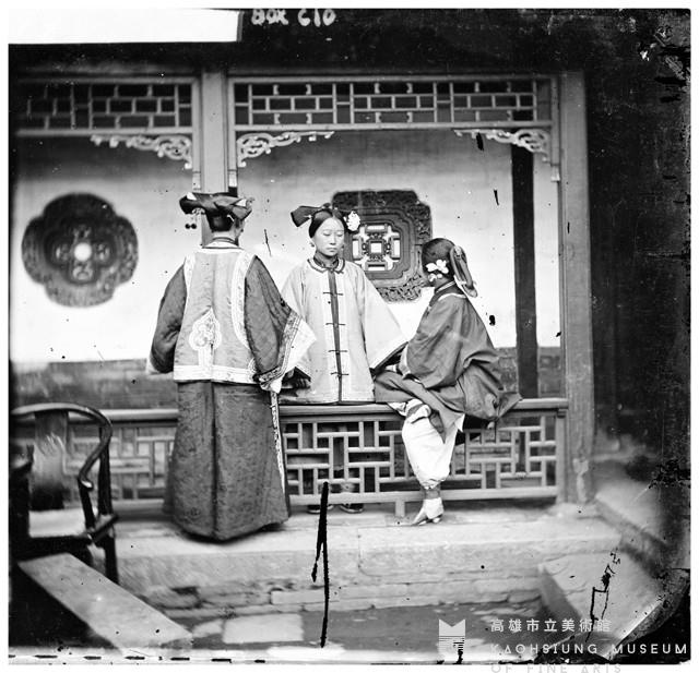 滿族女子藏品圖，第1張