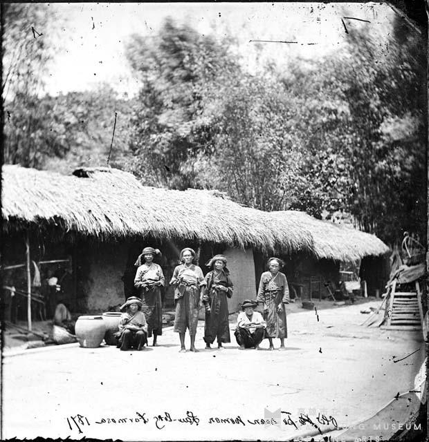 年長的平埔族婦女藏品圖，第1張