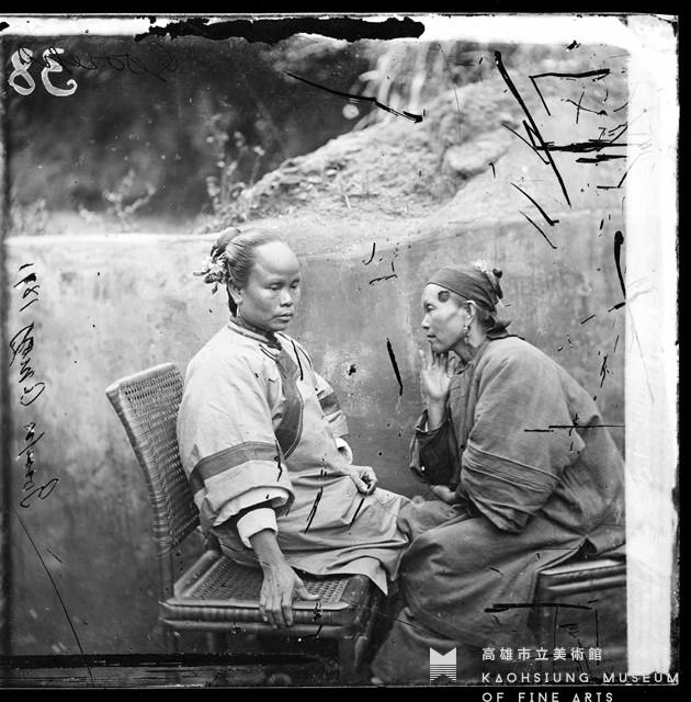 閒聊的婦人藏品圖，第1張