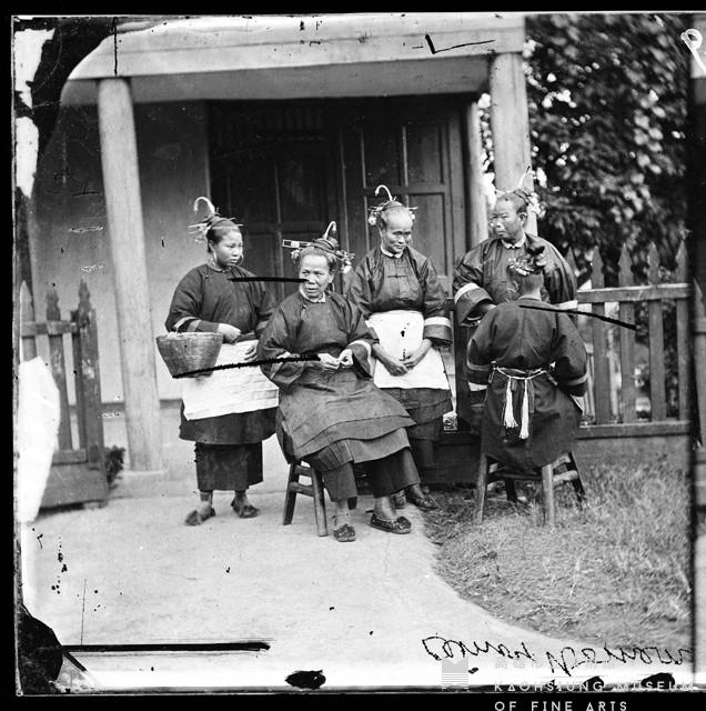 茶園裡的婦女藏品圖，第1張