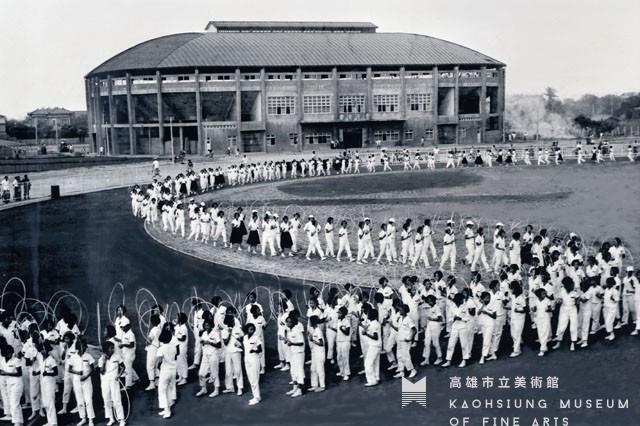 走過完美的體育館藏品圖，第1張