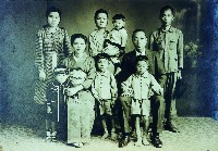 高雄市第二任駐屬市長小島猛全家福藏品圖，第2張