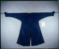 深青提花緞地團龍大襟馬蹄袖袍藏品圖，第1張