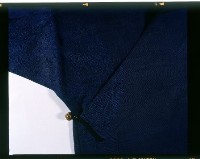 深青提花緞地團龍大襟馬蹄袖袍藏品圖，第3張